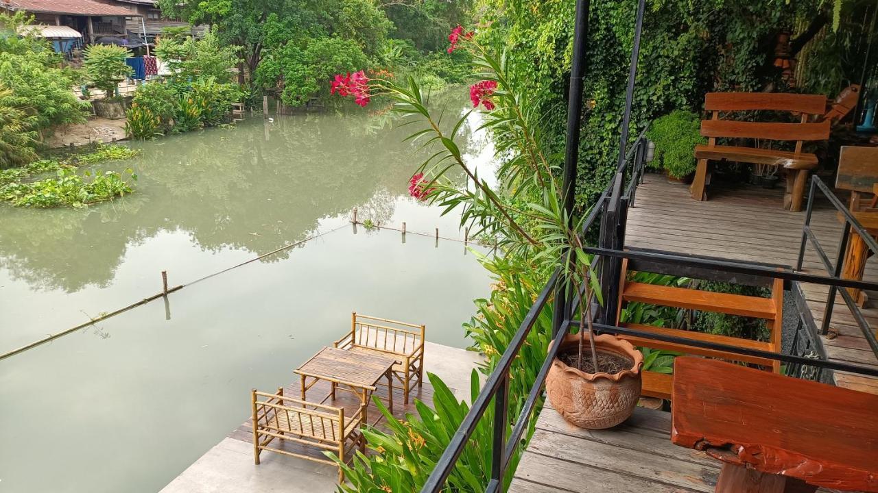 Baan Canalee Phra Nakhon Si Ayutthaya Exteriör bild