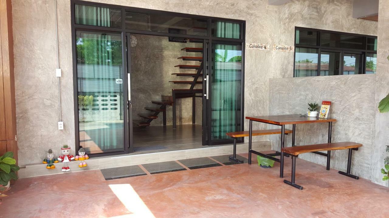 Baan Canalee Phra Nakhon Si Ayutthaya Exteriör bild