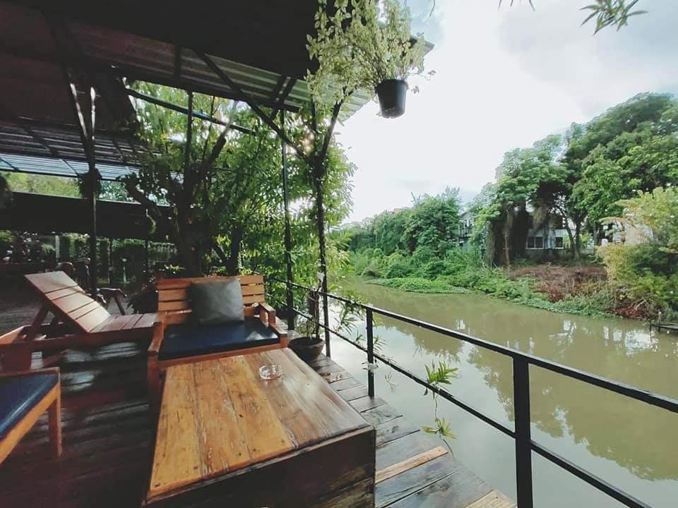 Baan Canalee Phra Nakhon Si Ayutthaya Exteriör bild